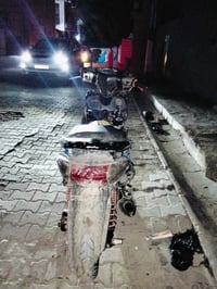 دراجه سكنس نثيه مكينه مفتوحه بس غير من الله دراجه تاخذهه مطمن صالنصه ر...