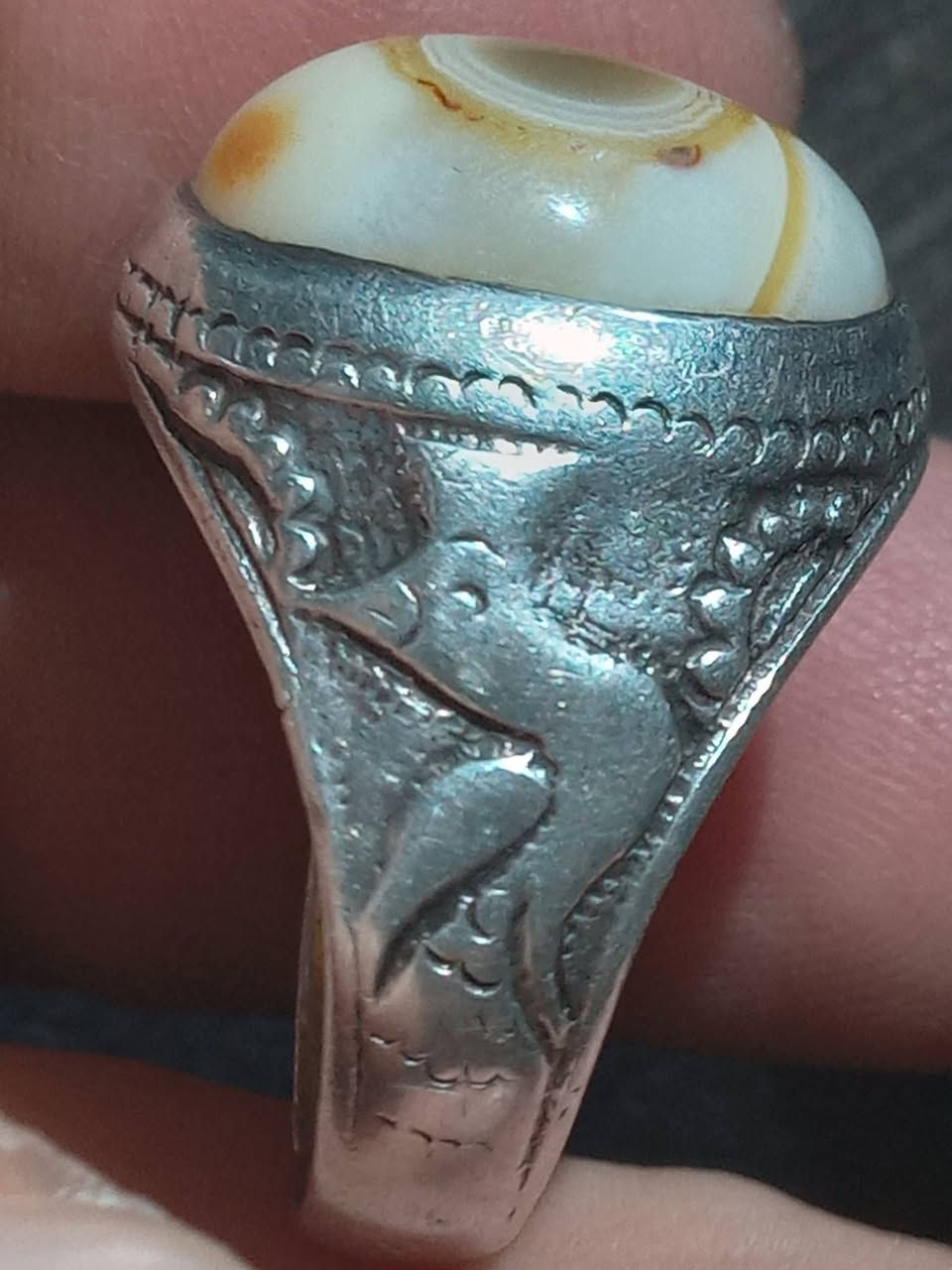 سليماني قديم عطف صياغه يدوية ثقيله السعر ٥٠الف مكاني بغداد البياع توصيل موجود


**إذا كنت صاحب هذا الإعلان وتريد حذفه لأي سبب، رجاءا أرسل رسالة إلى الدعم الفني**