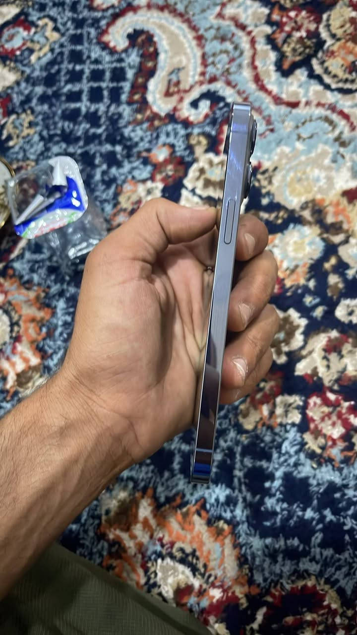13 برو ماكس 
ذاكره256
بطاريه80
دبل شريحه شرق اوسط
كامل ملحقاته كارتونه مطابقه
جهاز مكفول افحس وين ميعجبك  
وسعره 780 
*********** فقط تصال موجود
