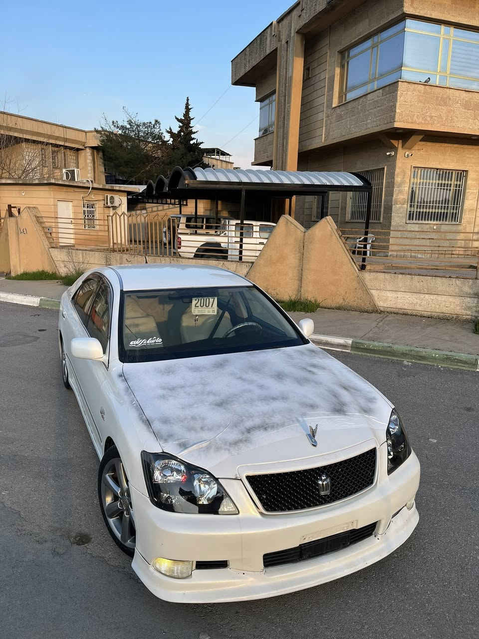 سەرەتا به ناوى خواى كَەوره
براوە براوە Toyota crown shahena V6 2005
٢٠٠٥ کامل کراوەتە ٢٠٠٧
بەقەد یەک ساخ جوان نەبو پارەی ڕێگات حایدی من
‏GRS 182 سپۆرت
لەحیە تۆمس دۆسە تۆمس
گيرو مه كينه گەوره مه رغووب
٣دووگمە
٢کوشن کارەبا
 ئاوێنە شەفت
تەبريدسارد و گه رم بەشەرت✅
گێر مه كينه كاره بای بەشەرت 
سه يارەكه جوان و خاوين هەموو كيانى بەشەرت
كامل جايزه ✅
دەحمو لێدراو بەشەرت✅
کەڤەر گۆراو بەشەرت✅
گێرو مەکینەی بەشەرتی ١٠٠ فیتەر✅
سحری ٥٤ گەڵاو مەجال موشتەری تەلەفۆن بکە لەخزمەت دام.      ***********
‏***********  viber/whats app
