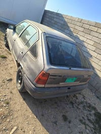 عندي هاي الكديت اوبل كير مكينه حجم 18 سنويه ابيض تايرات جديد باتري جدي...