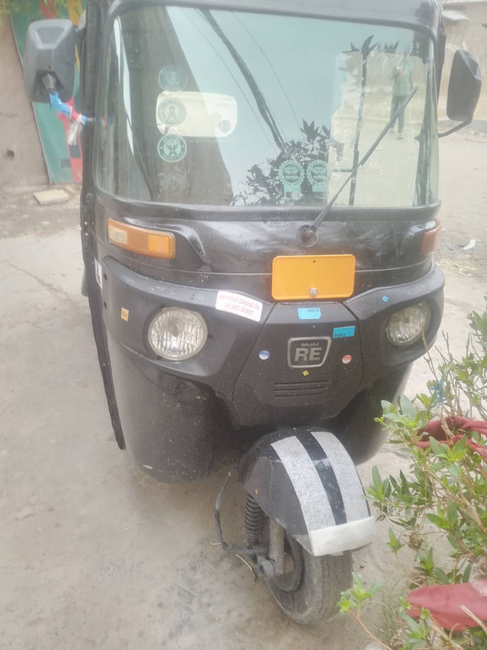 سلام عليكم  تكتك البيع مديل 2016  أوراق   بسمي مكتب حسين  تكتك جاهز من كلشي  مكينه مجفته  السعر  3250 بيها مجال المكان كربلاء  الرقم  ***********
