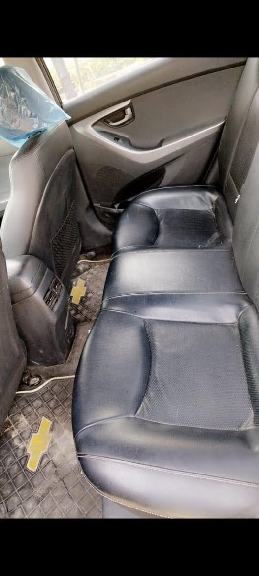 ادوات ادوات ادوات
كص جنطة 

الانترة 2016 فول مواصفات رقم

 بغداد انكليزي اصلي وسنوية عضم سيارة تراي زيرو تخم تاير صدر كير محرك 1600 شاشة كامرات امامي خلفية فتحة ويل 17 اشاير ب مري كشنات جلد تدفئا ب كشنات. 

***********
مكان بغداد الكرخ
