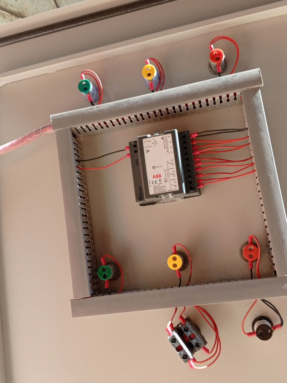 سلام عليكم ورحمه الله وبركاته 
جزء من اعمالنا اتمنا أن ينال اعجابكم 
يوجد لدينا تصنيع جميع أنواع البوردات حسب طلب الزبون مواد اصليه وكاله او باله اصلي حسب طلب الزبون 
بوردت ATS  خطين ثلاث خطوط اربعه خطوط حسب طلب الزبون 
بوردات أكتاف محولات فحص وزاره 
أو زراعي 
استفسار *********** مرتضئ عكد 👉👉 
يوجد لدينا توصيل لجميع المحافظات العراق 👉👉
