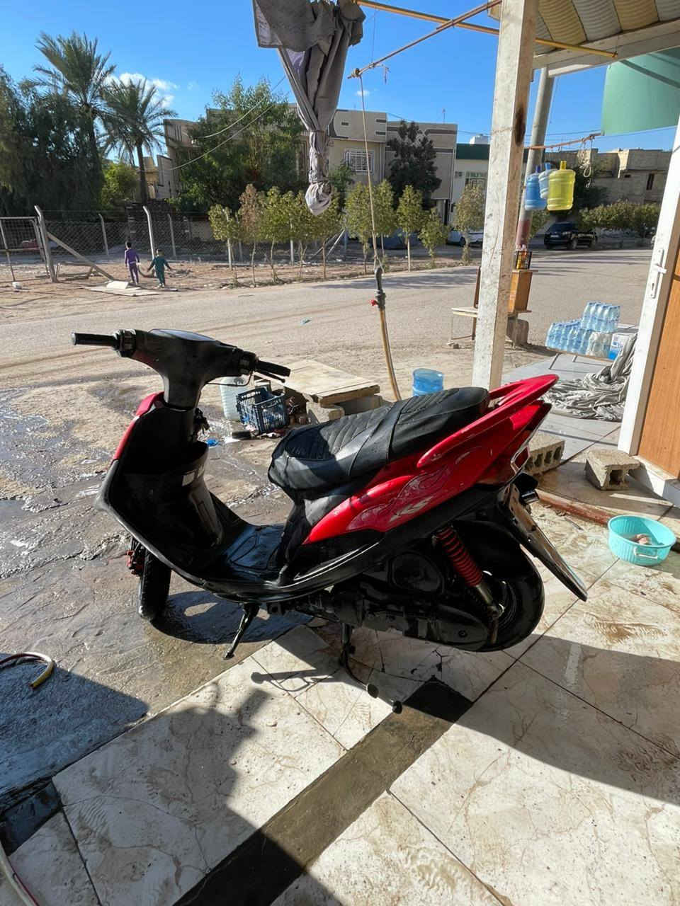 سلام عليكم ماكس عدله للبيع مكفوله كلها ختم واحد 49 بلاديه مكان كربلاء سعر 750 وبيها مجال بصيط كلها شغاله نكره سلف *********** بدون بك لايت اطيك البلادي مالته
