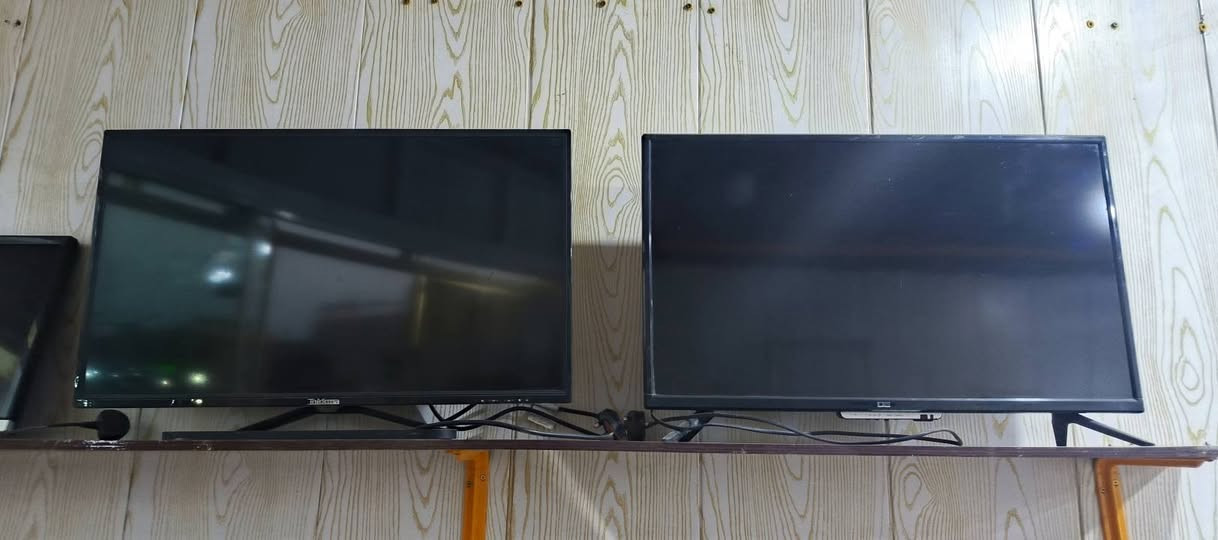 مركز الباقر الهندسي لبيع وشراء وصيانه البلازما  ...  متوفر شاشات LED فول HD الاحجام ٢٤/٣٢/٤٣/٥٠/٥٥/٦٥ بيع وشراء استبدال ومتوفر نصب شاشات سمارت للسيارات القديمه والحديثه  العنوان كربلاء مقابل حي العباس عمود ٢٥ قرب شركه شانجان الرقم ***********  باقر البديري
