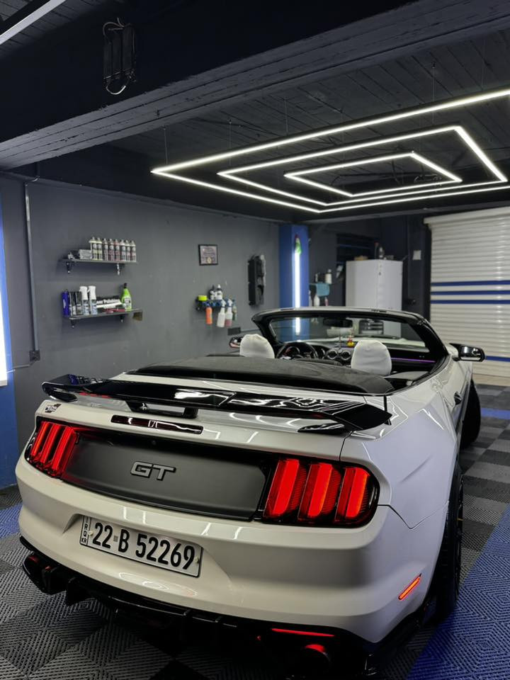 :- فورد موستنك v6 كشف ٢٠١٧
١_السياره ابيض صدفي 
٢_السياره محدث شيلبي GT500
٣_عليه دبات بورلا اتاك +يكس پايب +بواري 
٤_عليه شوته ماركه spektare موضوح بالصوره 
٥_السياره ستيج ١+تورك🔥+🐎pops💣+HP
٦_عليه دسكات ماركت بريمبو جديد
٧_اناره ليد متغير الاوان wifi داخليه ٢٧ لون 
٨_كفر مرايه كفر يدات كاربون لحيه دفيوزر  
٩_وياله قياس ٢٠ + ٢ سايز  التايرات جديده 
١٠_ليدات دفيوزر + الجانبيه مال الدعاميات 
١١_عليه ادامه كامله بلكات ونوزلات ودهن جديد motosel
١٢_السياره ماشيه 75 الف ماشاءلله جديده 
١٣_الغراض المزوده  بيه موجودات البيلاديات مالته 
السياره مصبوغه حزام ماعدا السندوق الخلفي واطراف الجام الامامي ضربته جاملق سكن بيه شويه دواخل بس بشرت السياره كاعده وبالحقيقه احله من الصور 

:-مكان السياره-سليمانيه-***********
:-سعر السياره ١٤٦ ورقه وبيه مجال قليل
:-السياره فقط للبيع بدون مراوس
