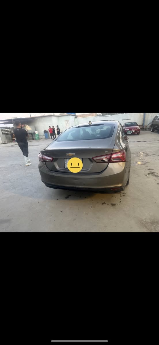 ماليبو معوقين رقم ديالى موديل 2020 بعدلها 7 اشهر تصير حرة طخة بالباب الخلفي فقط.   ***********
