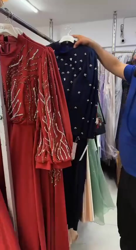 شروة فساتين سهره سريات نظامية العدد 200قطعه سعر القطعه 15.5دولار
00905364255596
رابط قناة التلغرام
https://t.me/lailyalmansour


**إذا كنت صاحب هذا الإعلان وتريد حذفه لأي سبب، رجاءا أرسل رسالة إلى الدعم الفني**