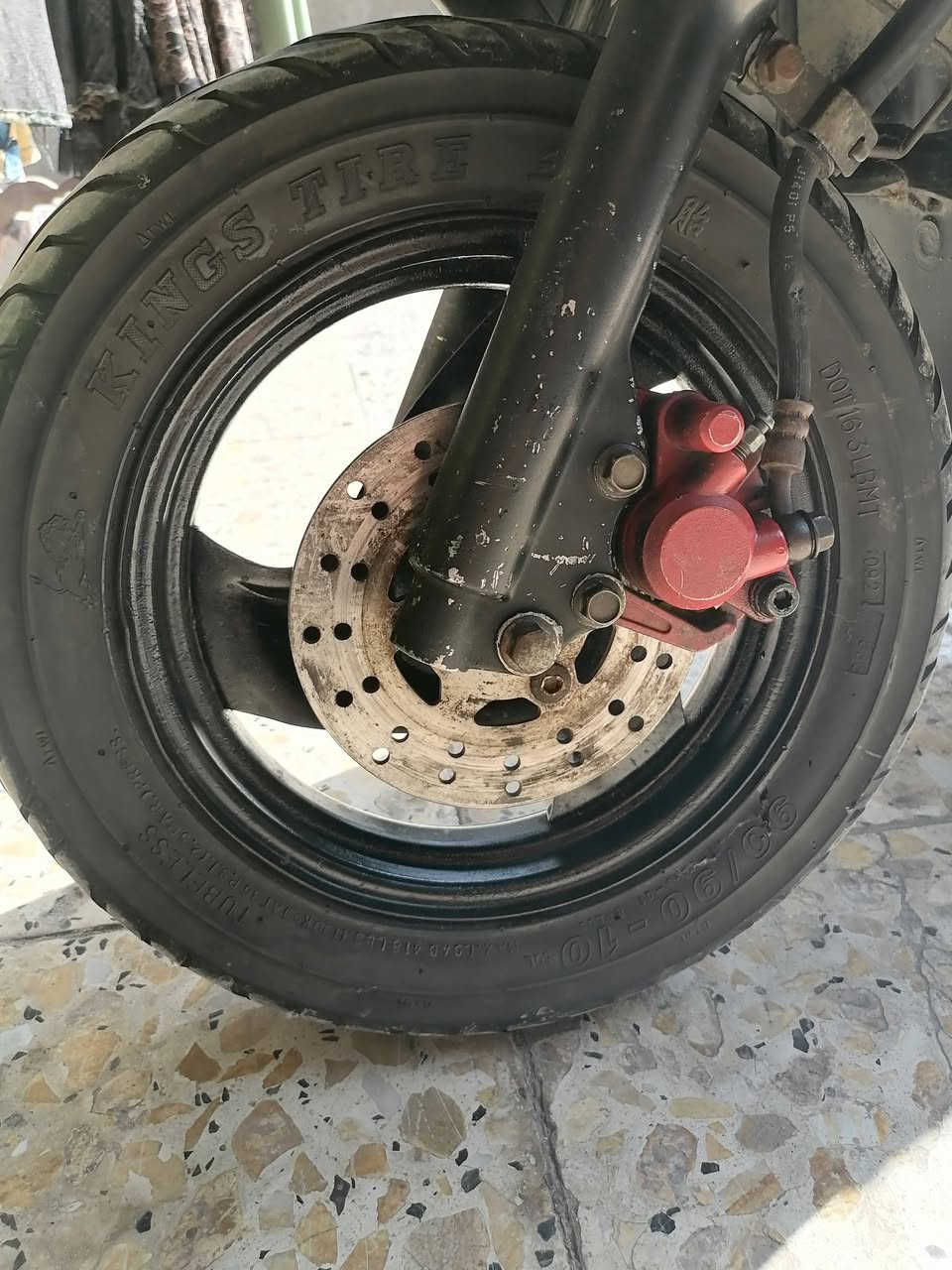 السلام عليكم دراجه ماكس عدل مكينه ما مفتوحه لا تبخير ولا تنقيص  سلف كابريتر بلادي  كهربايات كلهه شغاله سلف هندر شلعه معدل لايت عالي ناصي اشاير كلهه شغاله كفرات اصليه قفل جنطه قفل ستيرن اوراق بنفيس  مكاني بغداد حي النصر السعر 650
 ***********
