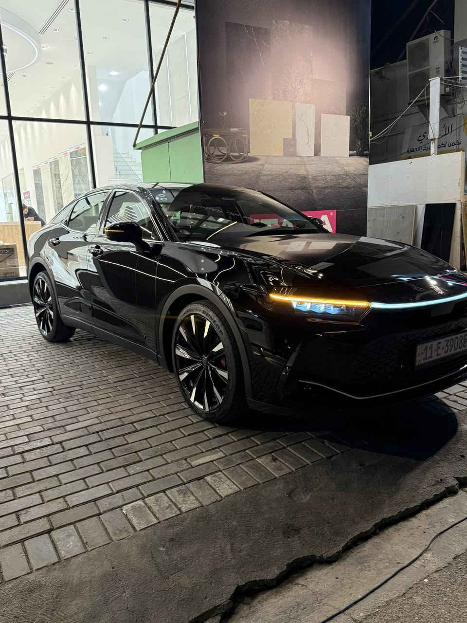 السلام عليكم
كراون ماجستا فول مواصفات موديل 2023 بيبان شفط محرك تيربو 
مغلفه ppf امريكي اصلي 
رقم بغداد
ماشيه 55 الف 
السيارة مكفوله بيها كم رصعه فقط 
السعر 35.500 وبيها مجال
 مكاني بغداد 
الرقم: ***********
