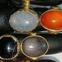 تواصل خاص • مستلزمات شخصية