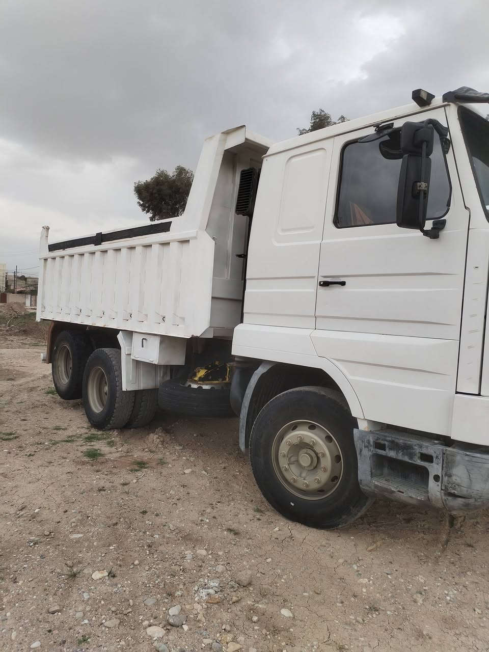 ألسلام عليكم
قلاب للبيع سنكل عضلة

موديل 1995 الرقم أجنبي

سنوية ألماني حصة كاز  السيارة فيها بداية صرف

السعر 250 وبيها مجال

للاستفسار

***********

***********
