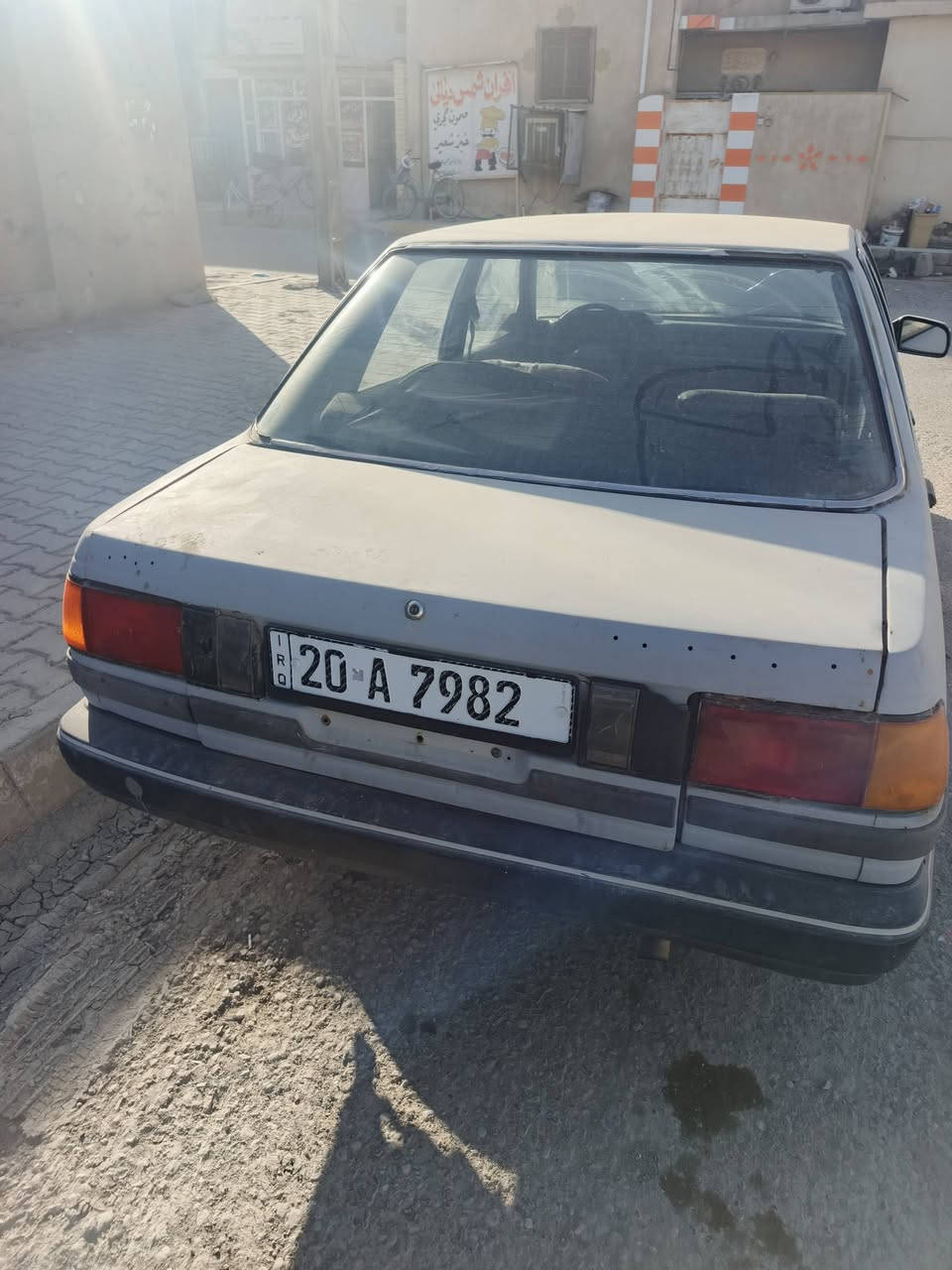 كرونا موديل ٨٥
كهربائي كله شغال 
مكينه بلاديه لاصرف ولاتبخير 
كامله حداديه ناقصه فقط صبغ 
رقمه ديالى دولي بسمي تحويل ثاني يوم 
ديالى ***********
٢٥بيه مجال بسيط
