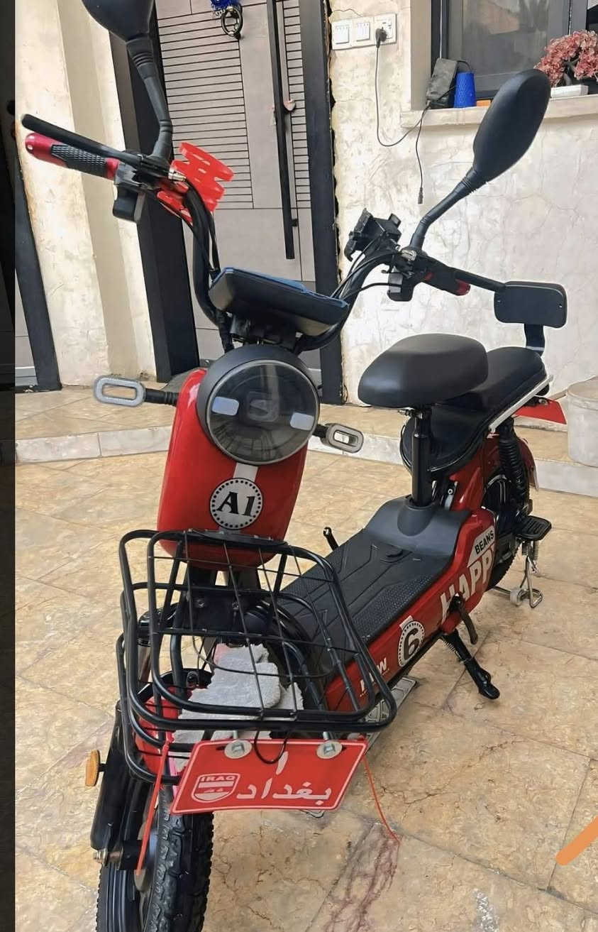 السلام عليكم دراجه للبيع  2025 جديد  سعر 400بيها مجال حك جيه رقم ***********-***********
