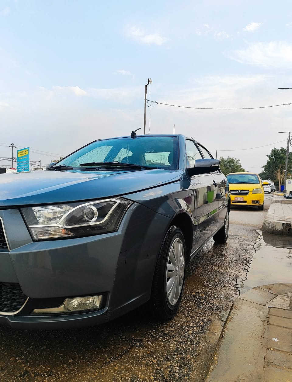 سلام علیکم
مستعجل للبيع
سمند دنا لون رصاصي موديل 22 استلام 24 حره سنويته لل 29 ماشيه 43 الف مكفوله كفاله عامه رقم بغداد مشروع وطني باسمي السياره تحويل مباشر السياره بالنجف موجوده ، السياره بلاديه على وضع الشركه  ومشدود عليه منظومة زنون أيضاً ،  السياره ينراد اله تعديلات بسيطه يطيح من سعره بعد ما تعجبك السياره السعر 85 ورقه وبيه مجال 
الشراي يتصل على الرقم 
*********** 
المواصفات
کروز مثبت سرعة
شاشة ، بلوتوث
حساسات خلفية
تحكم ستيرن
كشنات كهرباء
مانع انزلاق
مري شفط
اشاير بالمري
تبريد قطعتين
داخل صاج
سستم صوت
لدات امامي وخلفي
