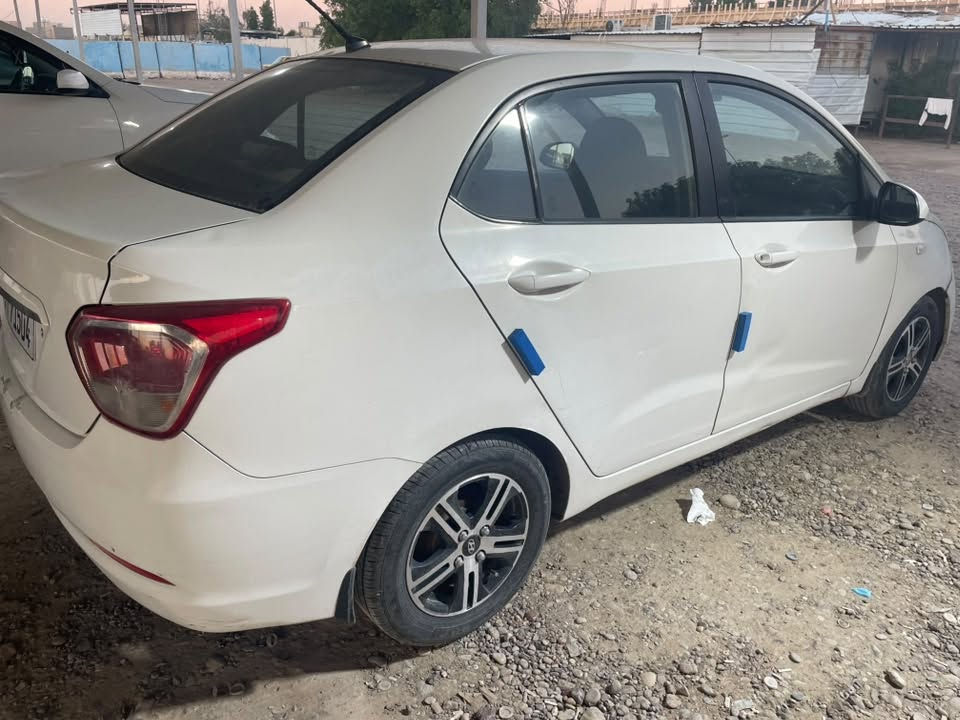 رقم بغداد 2016 بأسمي .. جاهزه من كلشي بدون حادث .. كير محرك تبريد ..جاهز .. دواخل جديده .. بيهه مكانات بارد .. السعر 77 مجال بسيط .. التعجبه يتصل .***********.. والمتعجبه يعبر المنشور .. رحمة الله على والديكم ….
