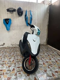 ماكس بوشه • ٤٩ • نضيفه