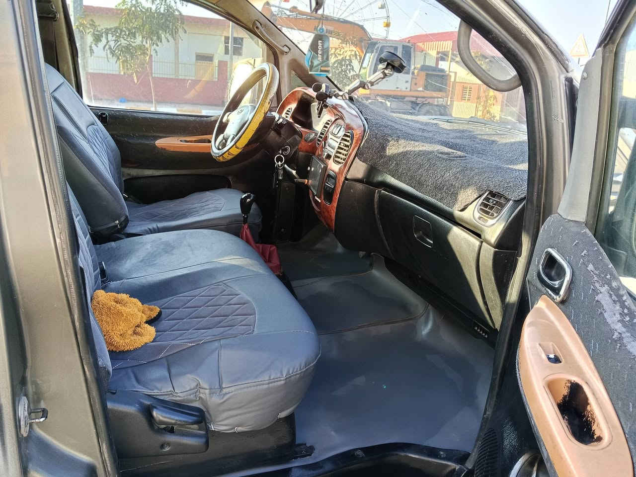 السلام عليكم ورحمة الله وبركاته للبيع موديل 2000خصوصي ديالى انكليزي سنويه رقم جديد محرك جديد تخم تاير جديد كاعيه ريموت جديد السياره جاهزة مكاني ديالى جلولاءالسعر 70بي مجال للطيبين ***********
