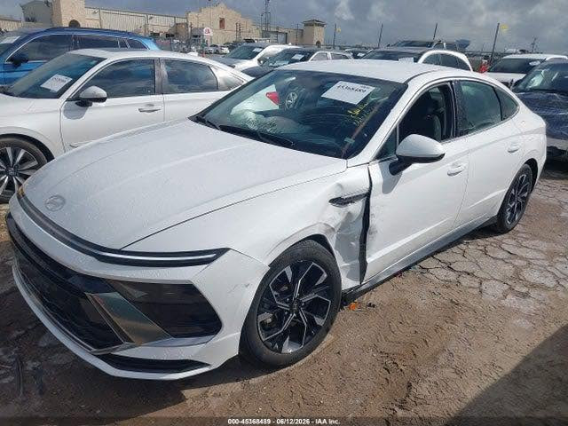 بسم الله الرحمن الرحيم 

2025 HYUNDAI SONATA SEL
تاريخ المزاد :22/6/2025     📆
 عداد المسافة :  25.000  ميل    🚴‍♂️
حـــالة السيارة : تعمل وتسير      🚘

ملاحظة ‼️‼️ بالإمكان ادخال السياره بكتاب ذوي الشهداء 

لشــــراء المركبة  💸: الحـــظور إلـــى مـــوقع الشركة 
الفـــرع الاول : الكــائــن الثعالبة_المدخــــل الاول ✅
الفــرع الثاني : ديالى منطقة الحويش قرب العبارة   ✅
الفـرع الثالث : بــــغــداد حي الجهاد  ✅

 نوفر لكم  : 🫰
1️⃣ انــسب اسعار  النقــل من جميع الولايات الأمريكية       🚢
2️⃣ معقبين  لتخليص المركبة وإيصالها للزبون بأسرع وقت  ⌛️
3️⃣ ورشة لتعمير المركبة وشحنها  إلى الـبصره او اربيل  👨🏼‍🔧 

الحمدلله دائما وأبداً 🤲 

 للاستفسار : 
جاهزين للرد لجميع استفساراتكم فيما يخص استيراد السيارات 

 ***********     احمد الشمري 
 ***********     محمد سمير @
@أبرز المعجبين
