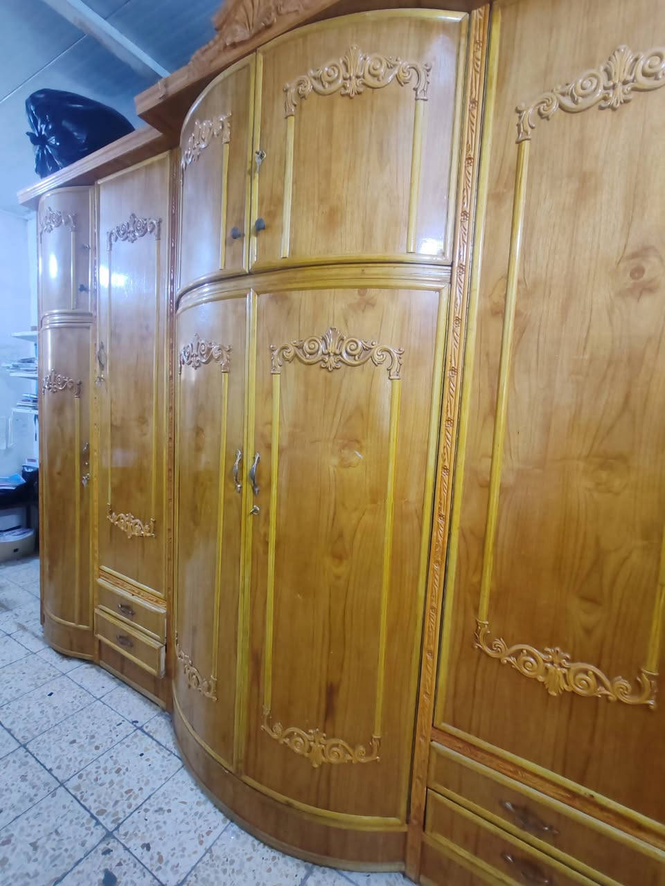 للبيع تزكام صاج
بغداد مدينة الصدر 
***********
فتح  ونقل وشد واصل للبيت داخل بغداد فقط 
ب600
