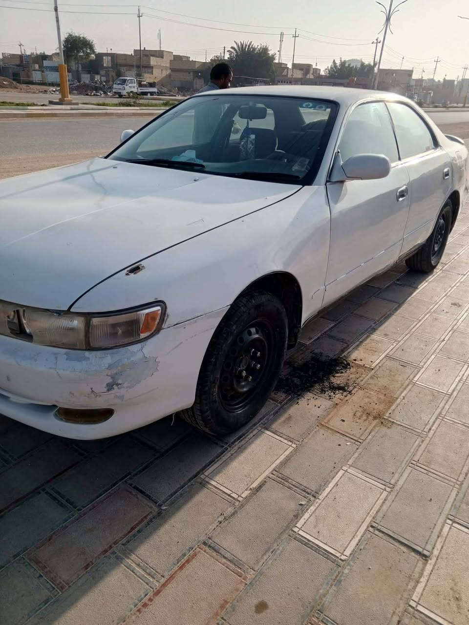 سلام عليكم شيزر للبيع السعر 40
بيه ضربه بل جنطه والباقي مكفول
رقمه قادسيه بسمي سنويه وهزه جديده
مكينه وكير 2500 مكفولات
حداديه وره وكدام جديده وتخم تاير كهربائيات شغاله كلهه 
المكان الشطره ***********
