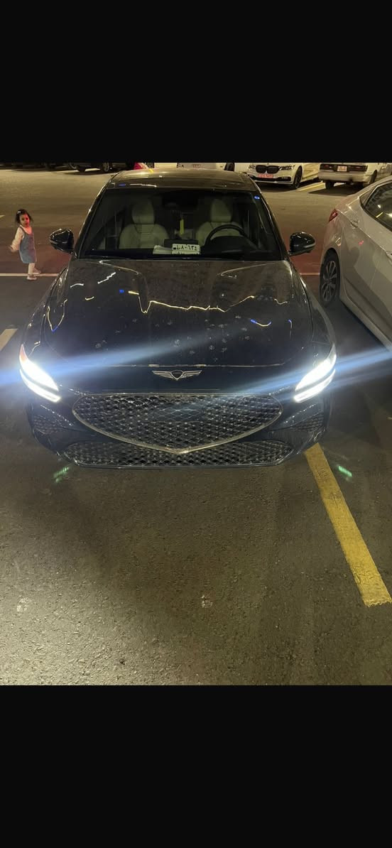 السلام عليكم جينسيس g70 السيارة موديل 2025 فول الفول 6 سلندر توين تيربو مرقم بغداد كتاب شهداء مكاني شارع فلسطين ***********
السعر235وبيها مجال
