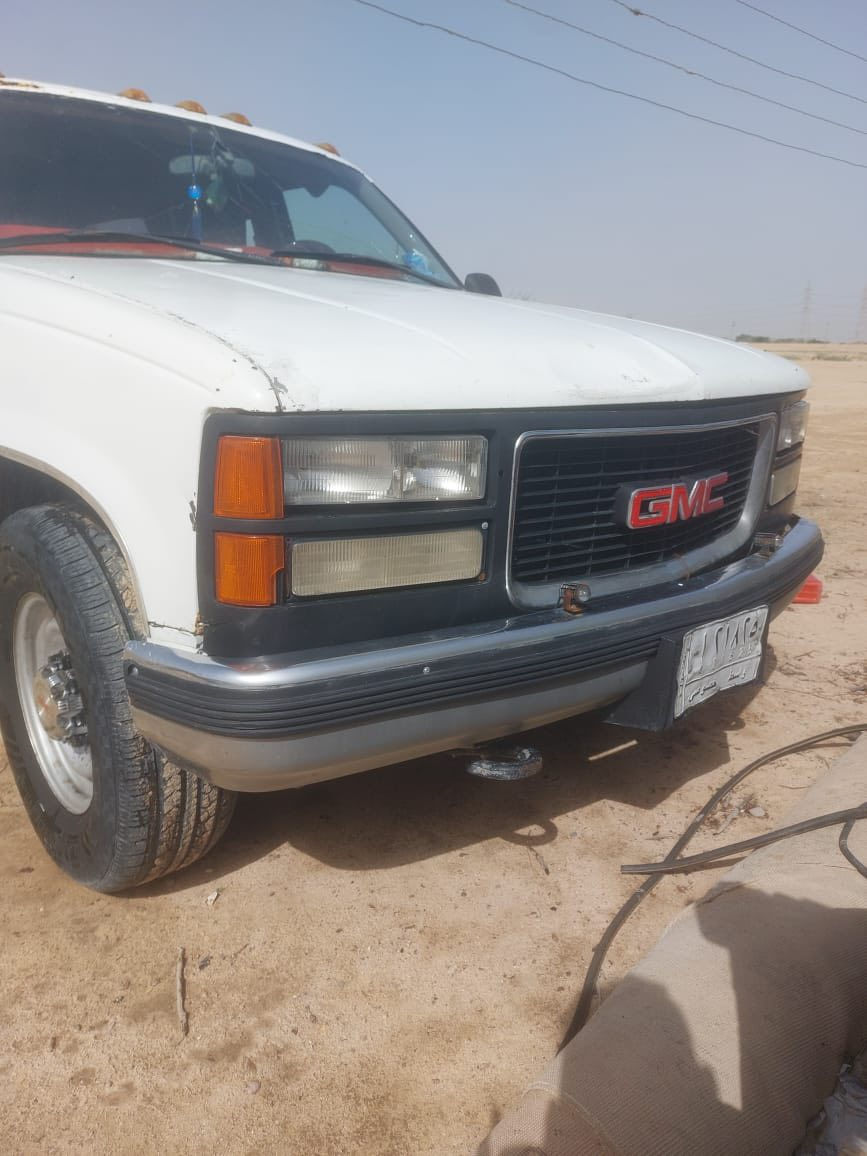 السلام عليكم بهبهان للبيع او المراوس موديل ٩٦ رقم واسط أليف كير محرك اكسل حداده جديد كهربائيات كلها شغاله دواخل كلش حلوه السعر ٢٧ مكان بصره  هاتف 
*********** 
***********
