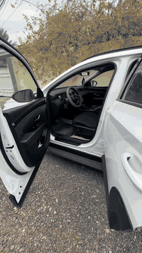 سلام عليكم
توسان 2022 فئة XRT بلاك ادشن
فول مواصفات عدا البانوراما 
فور ويل 4
رقم بغداد
ماشية ٦٦الف
٤ سلندر ٢٥٠٠
بصمات ٢
بصمة تشغيل
بصمة ابواب
تشغيل عن بعد
انارة ابواب ترحيب
دوسات ركوب
انظمة قيادة
تحكمات ستيرن
عداد السرعه شاشة
شاشة كار بلي
اشاير مري
نقط عمياء
حساس امامي خلفي 
تبريد لمس
كراسي تدفئة 
ويل اسود حجم ١٩
درايف مود (sport-normail-snow -smart )
وبيها هواي مواصفات

گير مكينة حدادية كلة مكفول
السيارة حادثها بابين جهة السايق راجعات علبارد مكفولة من الصبغ
السعر 210$ قفل
مكاني بغداد ابو غريب

للتواصل ***********
