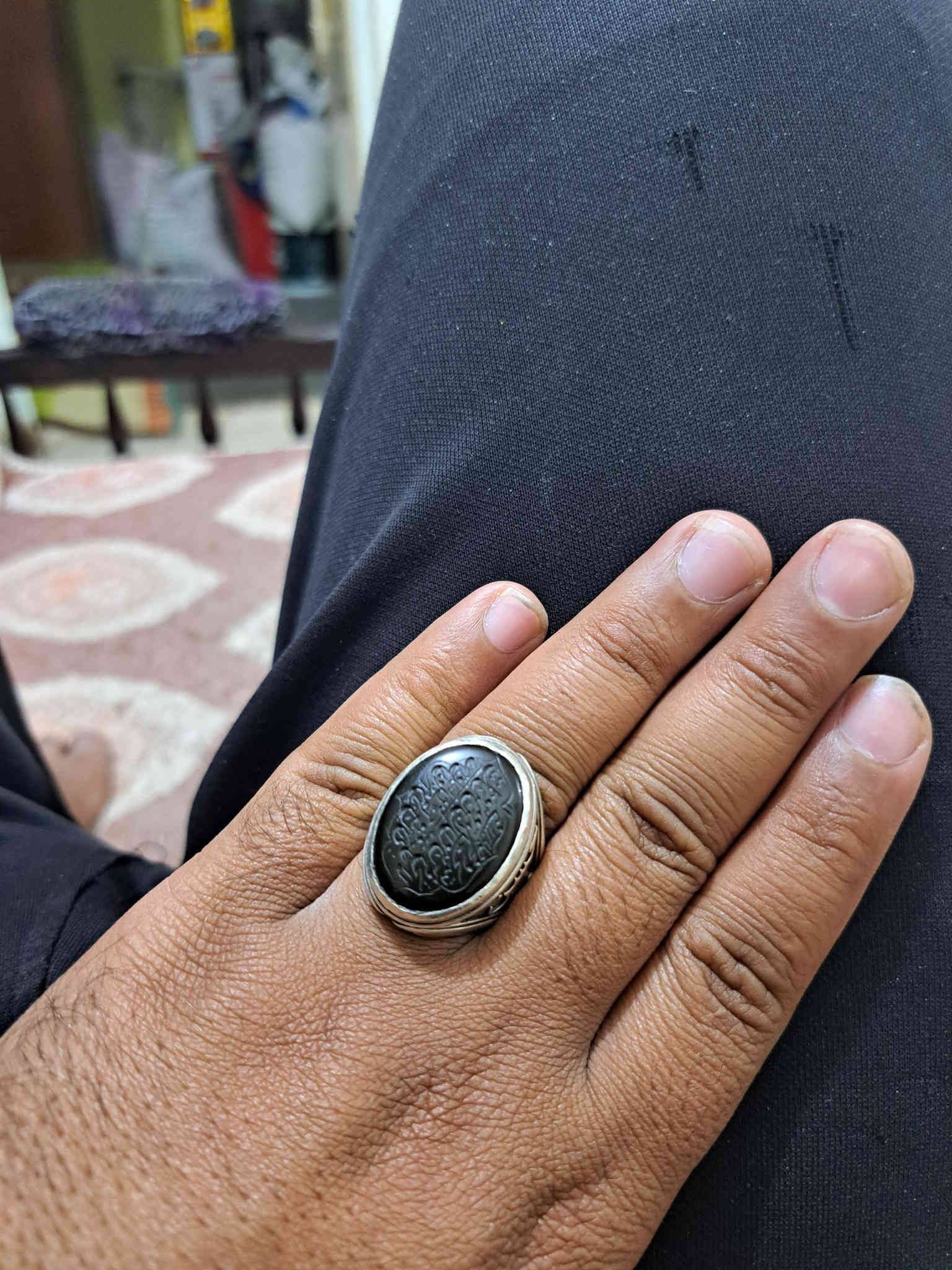 خواتم للبيع اصليه وصياغات ثقيله
السعر شلع ١٥٠ قفل 🔐 
مكاني واسط 
لايوجود توصيل 
***********
