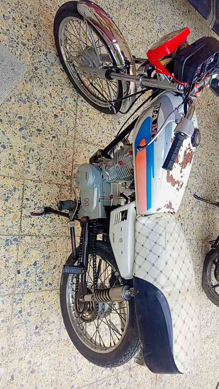 االسلام عليكم اربعه كير  للبيع  موديل 21شهر 12يعني تعتبر 22نازله  الدراجه عوزهه ترتيبات  وانيي ماعندي،مجال اسويهه  الشراي يشلع عيوني  مكاني كوت الزهراء خلف كراج بغداد  السعر 525وبيهه مجال
***********

