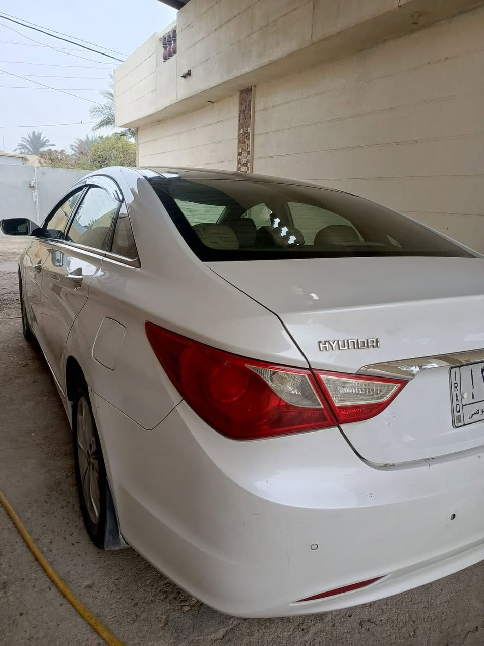 سوناتا لؤلؤي ابيض موديل2011 وارد خليجي محرك2400 دوش بدون ضربة بصمة فول مواصفات بانوراما 
***********
