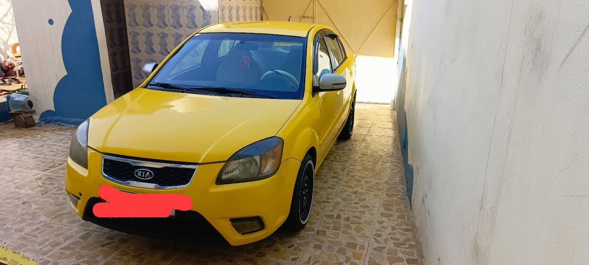 السلام عليكم
كيا ريو 🚕 
وارد امريكي  🇺🇸
موديل2011👋
رقم نينوئ أوربي 👋 اني  شرعيها ابيعك 👋 
سنويه و جديده 🙋 هيئه وغرامة صفر 🚦 
شرط الوكالة والتحويل 🙋 
محرك 16 محرك وكير شرط 👋 
زوج تاير امامي جديد خلفي وسط👋 
تحكمات استيرن 🖐️
 مثبت سرعه 👍
كابون بانزين ورقي او اكتروني
معجون تلكيطات مال تكسي🚕
📢 ظررها جاملغ خلفي   وبدون دواخل شرط وكدام العين 👀 
🛑#السعر 95$💸 وبيها مجال 
#العنوان #الموصل #جانب الايمن
***********
