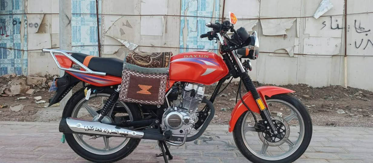 السلام عليكم 
دايوان للبيع كفاله عااااامه
موديل٢٣/ شهر١٠/ أصولي ثامر خلخال
اليحب يقتنيها يتفضل خاص او يتصل
***********
