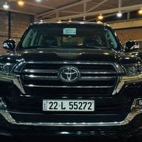 لاندكروز كراند • ٨ سلندر ٤٦٠٠ • باب اول بحرينية