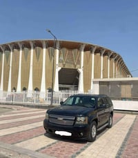 تاهو • ٢٠٠٩ • اسود داخل عسلي