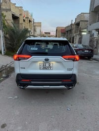 Rav4 تجميع صيني السياره فول مواصفات 2024هايبرد السيارك ماشية : 55 الف ...