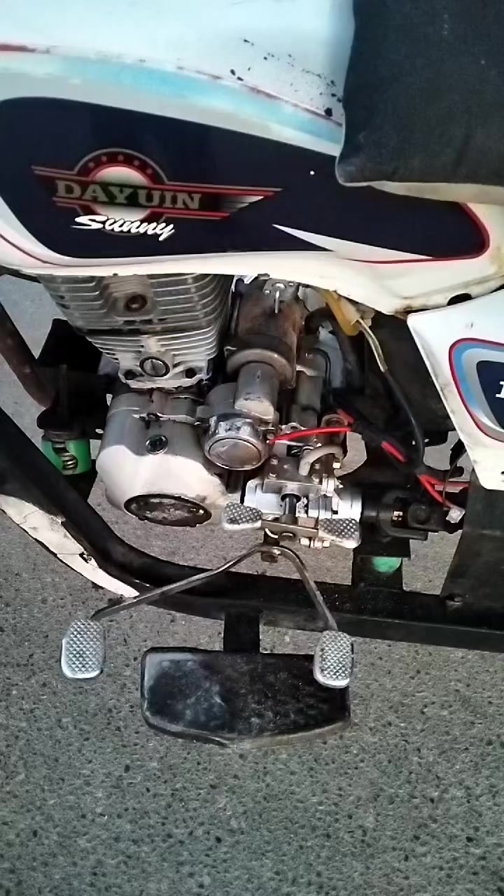 سلام عليكم ستوته لبيع موديل 13نضيفه كهرباءياته شقاله وراق كامله من لوكيل مدوره نضافه مثل لبصوره سعر واحد 600وبيه مجال مكاني ناصريه حي لفداء شارع ابو لبنان سفسار عله رقم ***********
