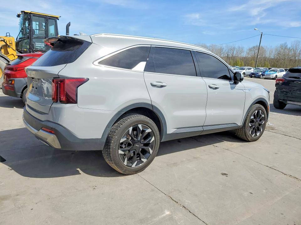 (اعـــــــــــــلان مــــــــــــــــزاد 📢 ) 

2025 KIA SORENTO SX 

كيا سورنتو : ٢٠٢٥

حالة السيارة : تعمل

ضرر السياره : كما موضح بالصوره 

تاريخ الــــــمزاد الاثنين : 2026/5/18

وقت المزاد الساعه : الخامسه عصرا 

اللـــــــــــــــــــــــــــون : سمنتي 

عداد المسافه : 19.248

حجم المحـــــــــرك : 4 سلندر 2.5 تيربو 

مدة الوصول : 60 الى 75 يوم

للإشتراك في المزايدة يرجى الحضور الى  مكتبنا للـتأكيد على تثبيت السياره المزاده.

العنوان : النجف الاشرف قضاء المناذره( ابوصخير) شارع حيره ابو صخير مكتب عمار لمزاد السيارات الامريكيه 

               تلفون 
              *********** واتساب
              *********** للاتصال
               عمار ابو عباس
