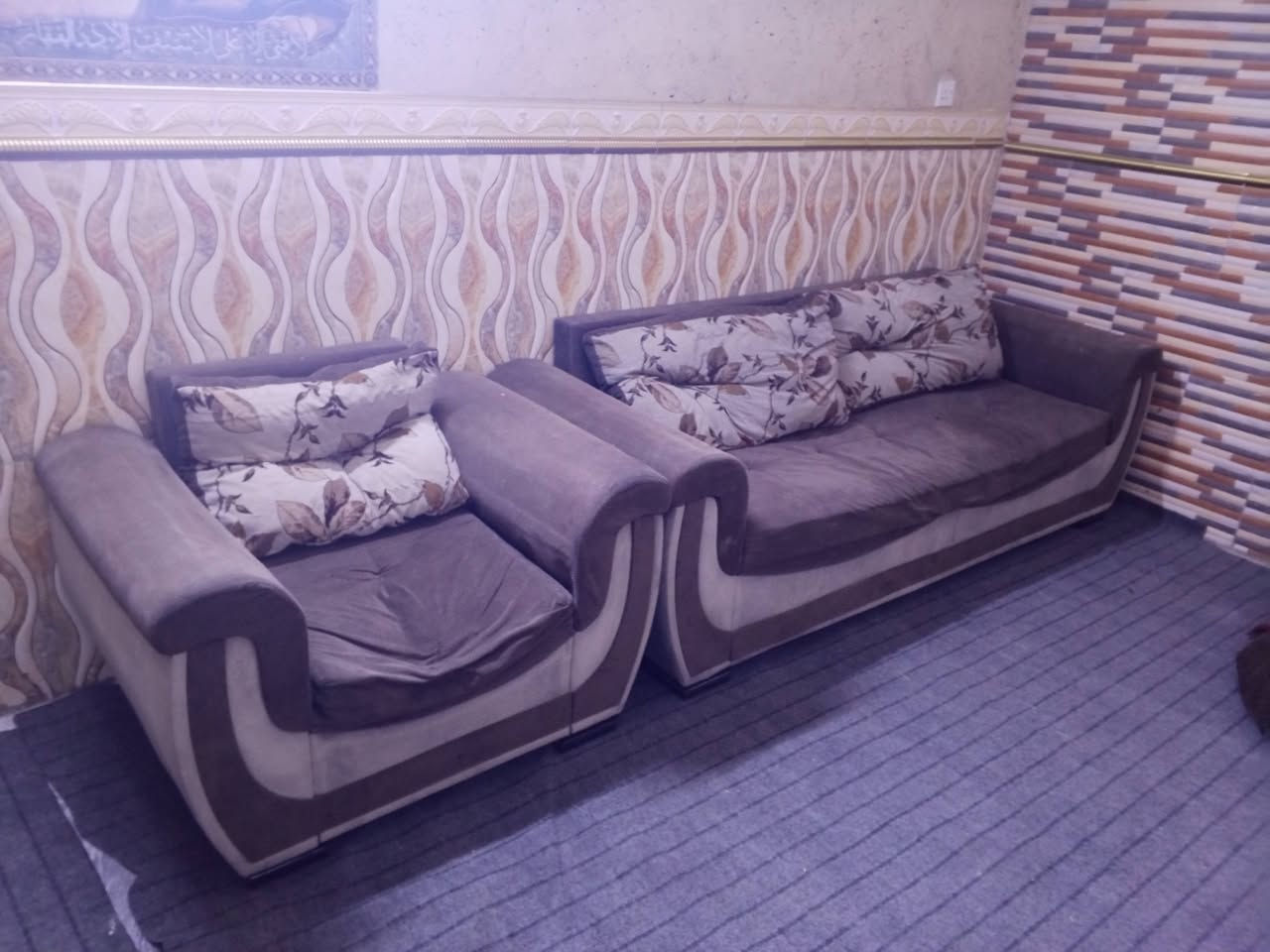 تخم تركي ٨ مقاعد كرسي واحد دايس فقط سعره ٨٠ لاتصال ***********
