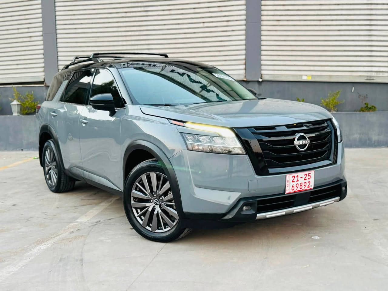 Nissan Pathfinder SL
نيسان باثفندر SL
موديل  2023
محرك 6V    3500 
عداد المسافة 41  الف 
سقف بنوراما 
رادار امامي (تحديد مسار)
رادار جانبي (نقاط عمياء)
رادار خلفي (تحذير من الاصطدام)
كاميرات 360°
كشنات جلد
كشنات خلفية تدفئة 
كشنات Vip
بردات خلفية
شاشة كبيرة لمس+كاميرا
صندوك كلير امريكا
سياره بيها حالوب 
بدون دواخل بدون ارباك 
تترقم شمالي شرط الترقيم
السعر//  225 مجال بسيط
عنوان  كركوك 
***********
مكلف بالنشر 

رقم الشاصي 5N1DR3CB5PC262770
