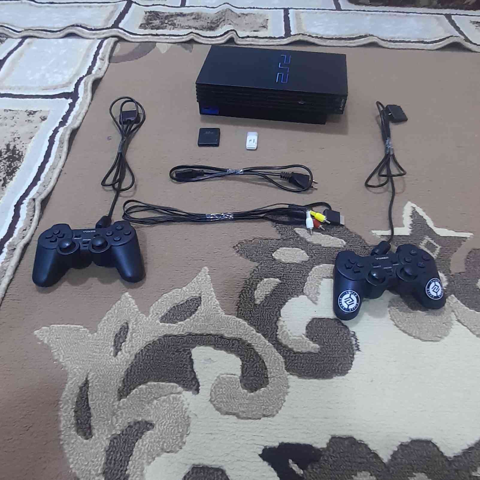 بلي 2 للبيع  السعر 50المكان الناصريه السكك ***********
