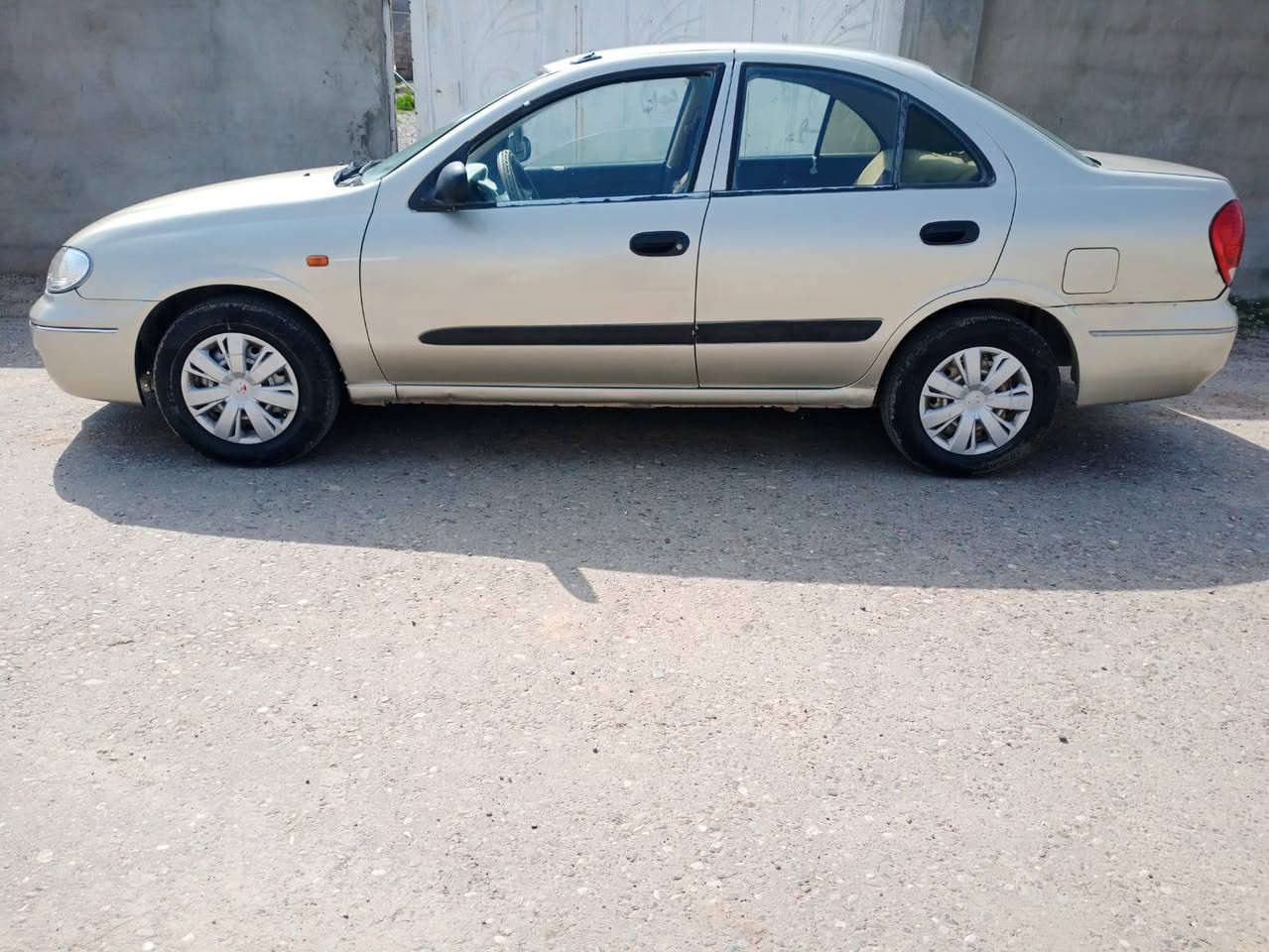 اسلام عليكم صني للبيع جديده موديل 2006رقم نينوى الماني شرط اتحويل محرك كير شرط صبق عام جماليه السعر 70 مكان اسياره مفرق الشرقاط ***********
