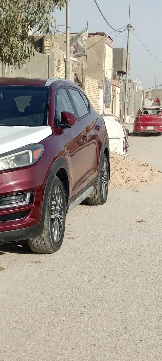 سلام عليكم سياره توسان 2020سياره أحله من صوره سياره حادثه متجايه سياره تحكمات استيرن راضارت بصمه سياره سايد ابريك دكمه مواصفات فول باقي تفاصيل خبرني وبيك خير تدلل السعر 130وبيه مجال للشرايه ***********
