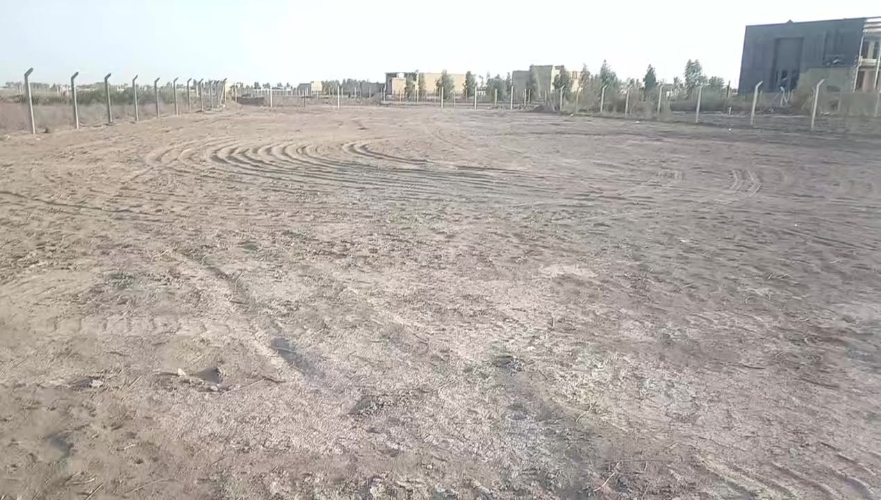 السلام عليكم كاع زراعيه للبيع ٢٠٠٠ متر السعر ٥٥ او بيه مجال المكان تقاطع زبيد ***********
