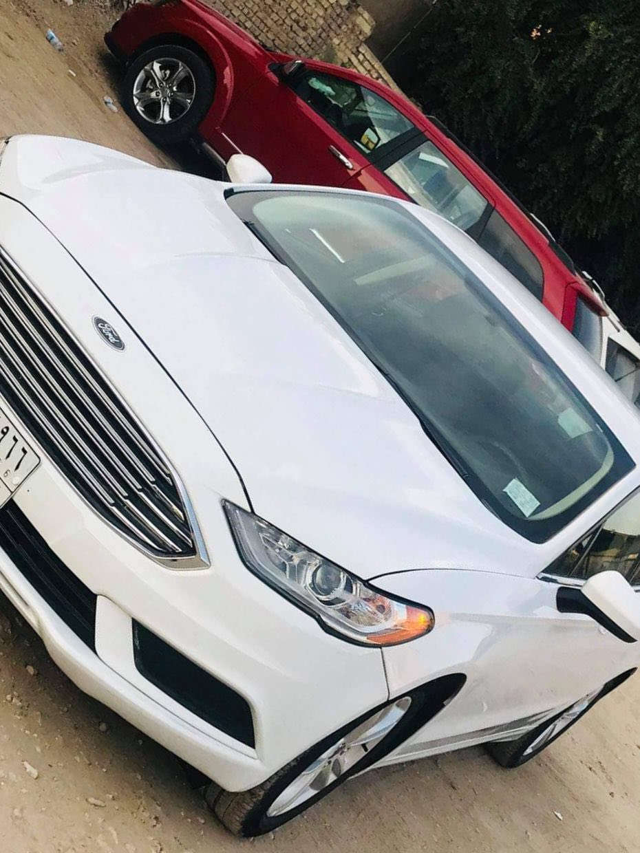 السلام عليكم ورحمة الله وبركاته 
‏‎       ——— لـلـبـيع  ———

‏‎ فورد فيوچن .      —      Ford Fusion

‏‎وراد أمريكي.         —  بدون ايرباك 

‏‎الموديل               — 2018

فئة                      — SE  

حجم المكينه       — V4/1500 تيربو 

‏‎اللون                   —  ابيض 

المسافه المقطوعه — 51mi

حالة السياره.        —  التقرير داخل المنشور 

‏‎المواصفات 
‏‎- بصمة تشغيل
-بصمة أبواب 
-ليد نهاري 
‏‎- شاشه كبيره 
‏‎- شاشه عداد 
‏‎- ستيرن بحركه كهربائيه 
‏‎-تبريد منفصل 
-تبريد قطعتين 
‏‎- بگ لايت LED 
‏‎- كود باب 
‏‎-تحكم ستيرن جهتين 
‏‎-تحديد سرعه 
‏‎-مانع انزلاق 
-حساس خلفي 
-كرسي السايق والراكب بحركة كهربائيه 
‏‎-ليد نهاري
‏‎-گير ماوس 
‏‎-كامره خلفيه دوار
شاشه عطلات 
‏‎باقي المواصفات المعروفه 
حساس دهن 
حساس تايرات بشكل منفصل 

‏‎السعر      117 

رقم السياره    — القادسيه 

‏‎موقع  السياره — المثنى _ السماوه 

‏‎للأستفسار.    ***********
