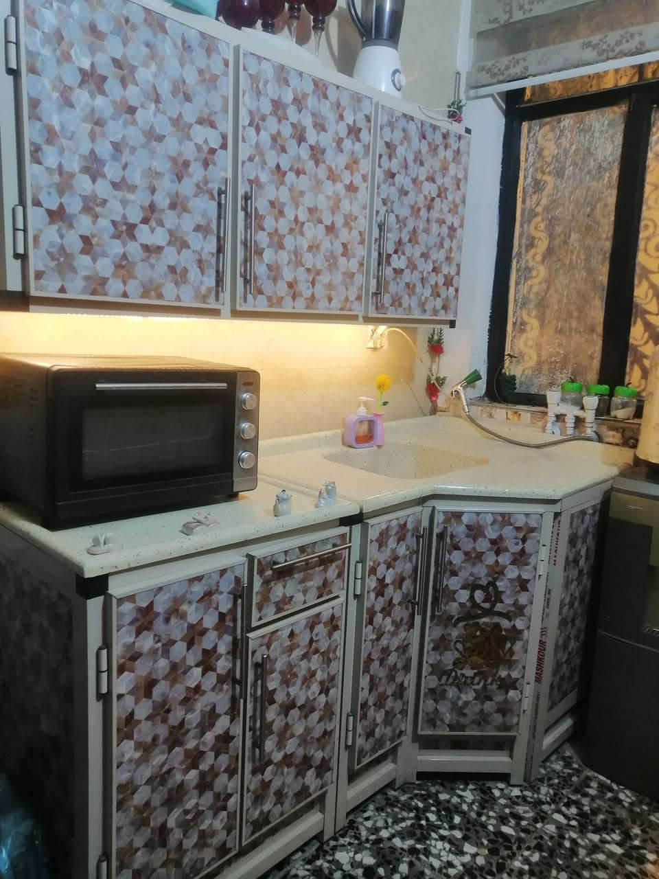 غراض للبيع
الثلاجة ب١٥٠
الكاونتر ٣٥٠ توصا مرمر
غرفة نوم تركية ب٣٠٠ هية والدوشك
جرباية اطفال ب٧٥ هية والدوشك
غسالة ب١٥٠
مرجوحة ب١٠٠
جهاز جري غير شغال فجة وكف ماعرف السبب ب٦٠


**إذا كنت صاحب هذا الإعلان وتريد حذفه لأي سبب، رجاءا أرسل رسالة إلى الدعم الفني**