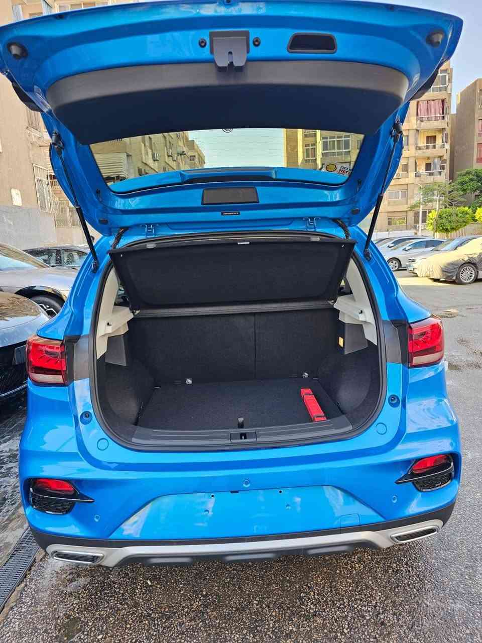 MG ZS Luxury الفئه الاعلي تجهيزًا
متاح استبدال العربية القديمه بالجديدة ✅🔥🔥
بانوراما 
بصمه داخلية وخارجية 
كرسي كهربا
كاميرا 360
فرش جلد 
استلام فوري 
👈  بمقدم ٣٠% و قسط علي ٧ سنه بفيده ١٠ % بس 
للتواصل 01017609864


**إذا كنت صاحب هذا الإعلان وتريد حذفه لأي سبب، رجاءا أرسل رسالة إلى الدعم الفني**