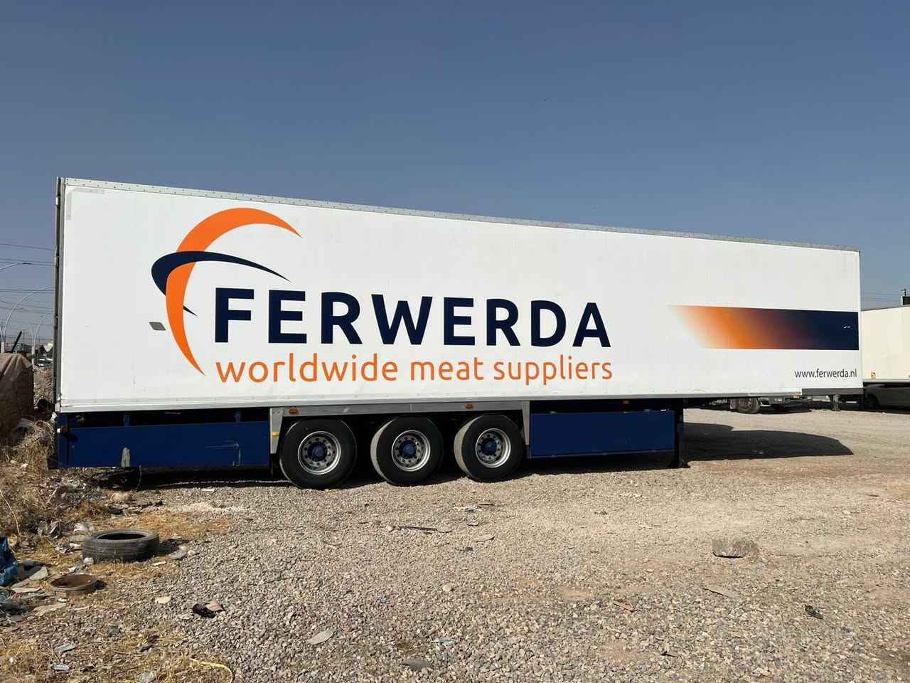 للبيع 1998 سمك 5 رتفاع 265 منفيس ***********
