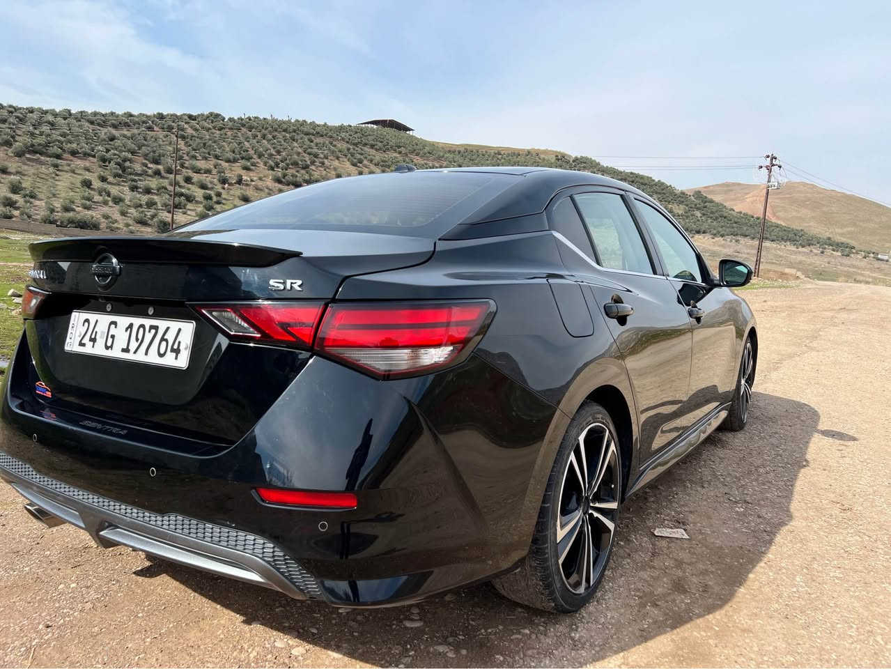 نيسان سنتره
موديل 2021
مواصفات SR
ضرر فقط بونند بيدون دواخل
ماشيه 70mil
كير محرك شرط 
سعر 138 مجال 
مكان عقره 
رقم بي وتساب *********** دهوك, العراق
